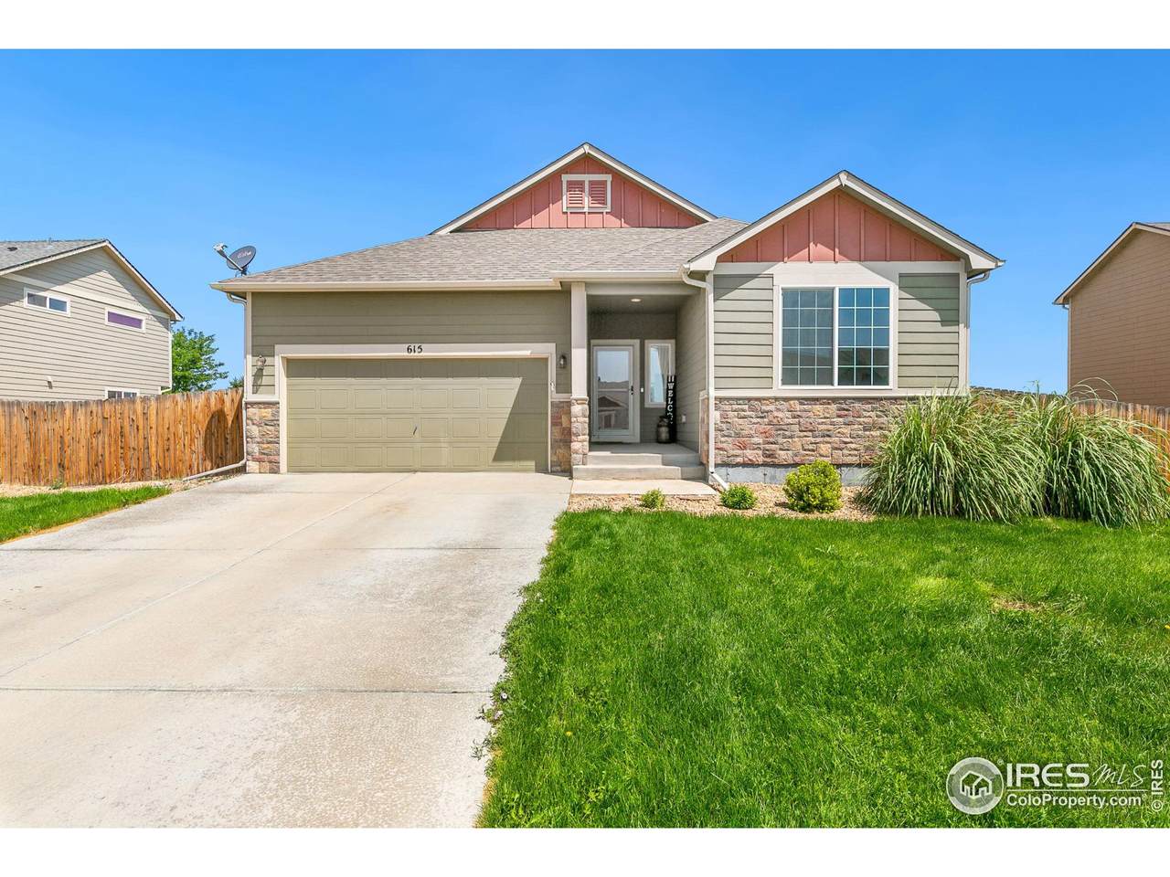 615 Carroll Ln - Photo 1