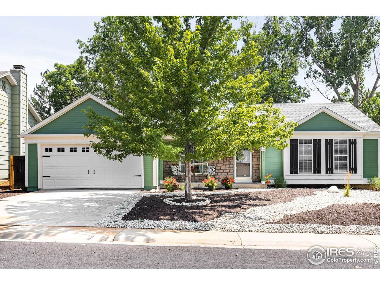 268 Buchanan Cir - Photo 1