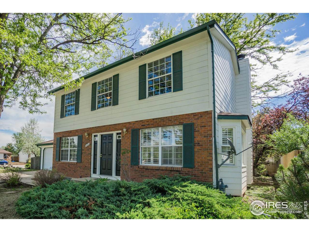 2000 Huntington Cir - Photo 1