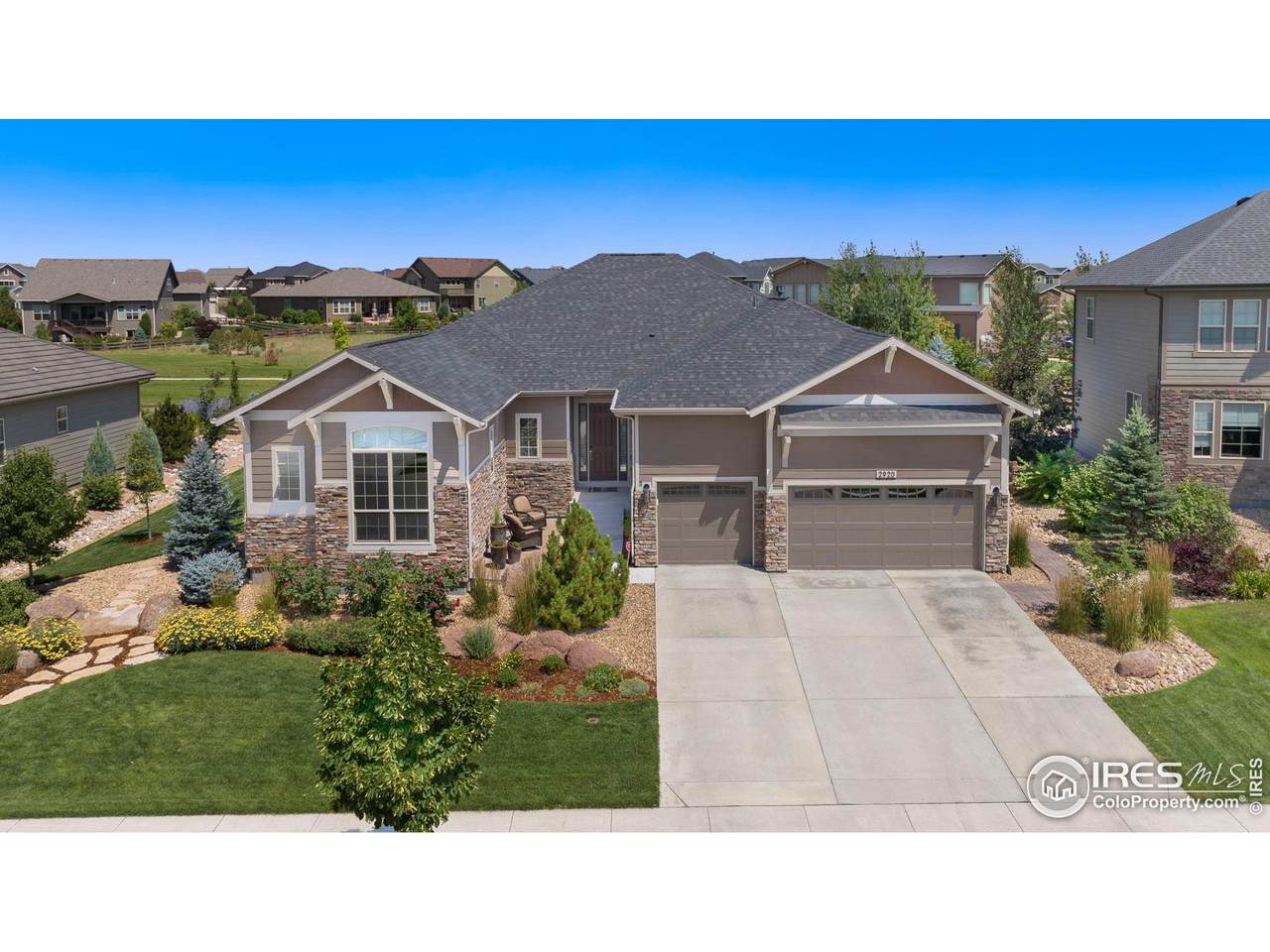 2920 Sunset View Dr - Photo 1
