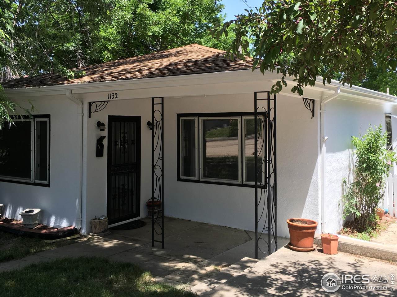 1132 La Farge Ave - Photo 1