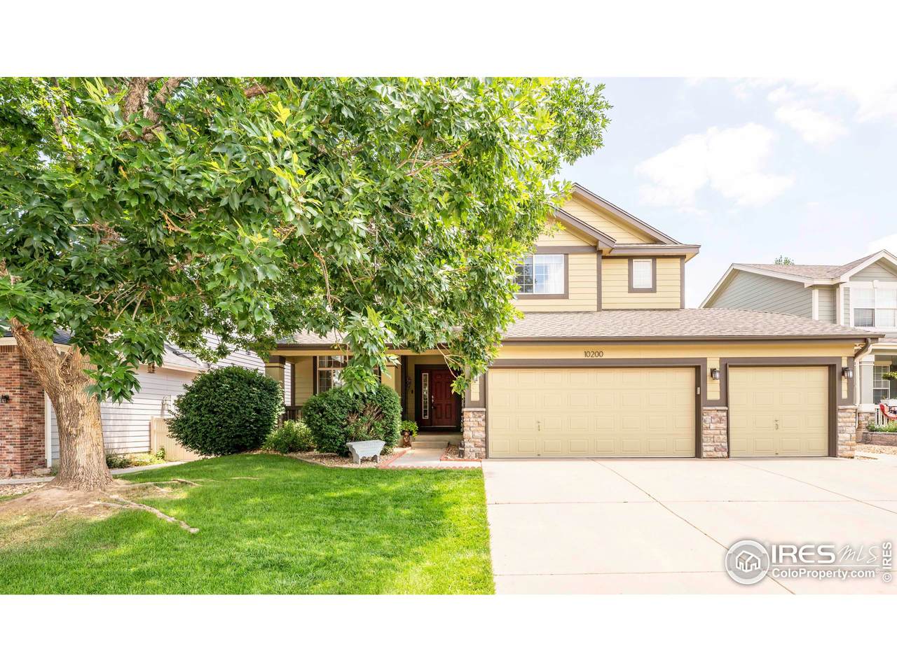 10200 Sandy Ridge Ct - Photo 1