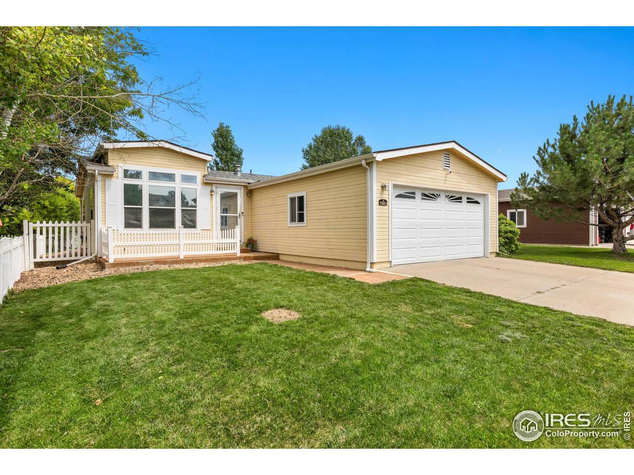 7801 Songbird Cir - Photo 1
