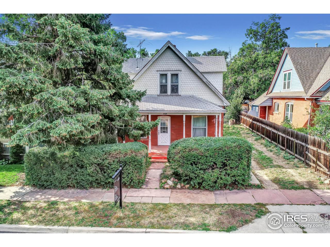 946 Portland Pl - Photo 1