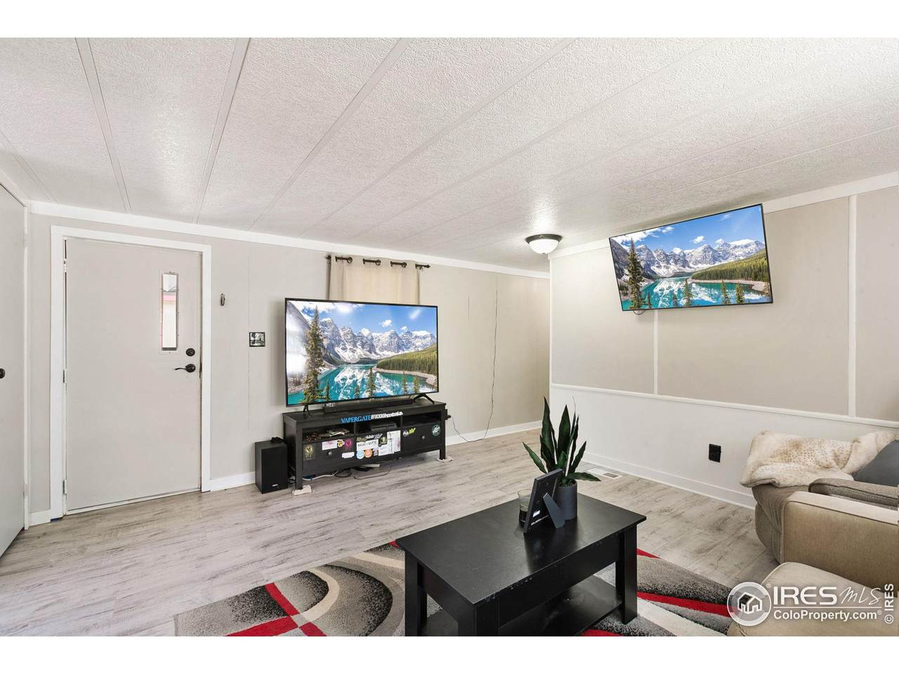 2885 Midway Blvd - Photo 1