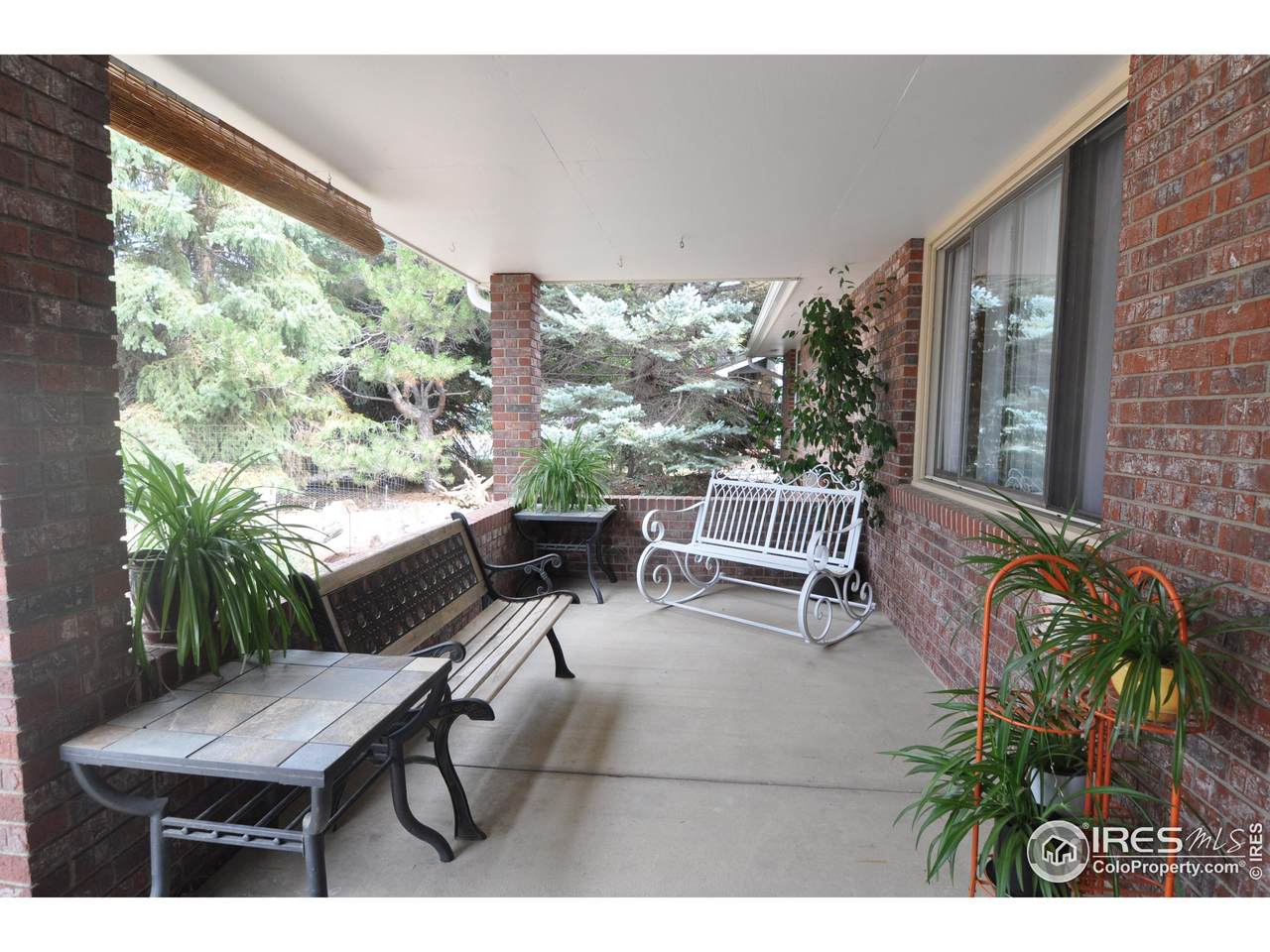 1222 Aspen Dr - Photo 1