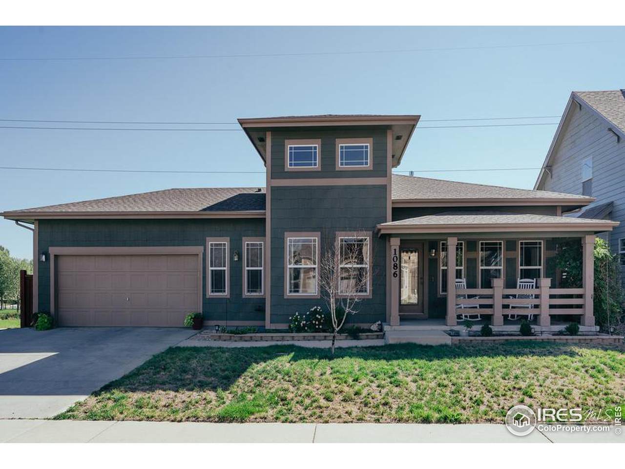 1086 Mahogany Way - Photo 1