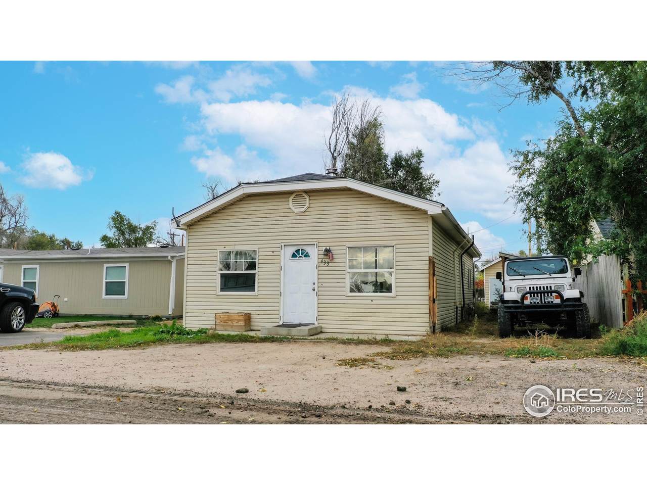 433 Wall St - Photo 1