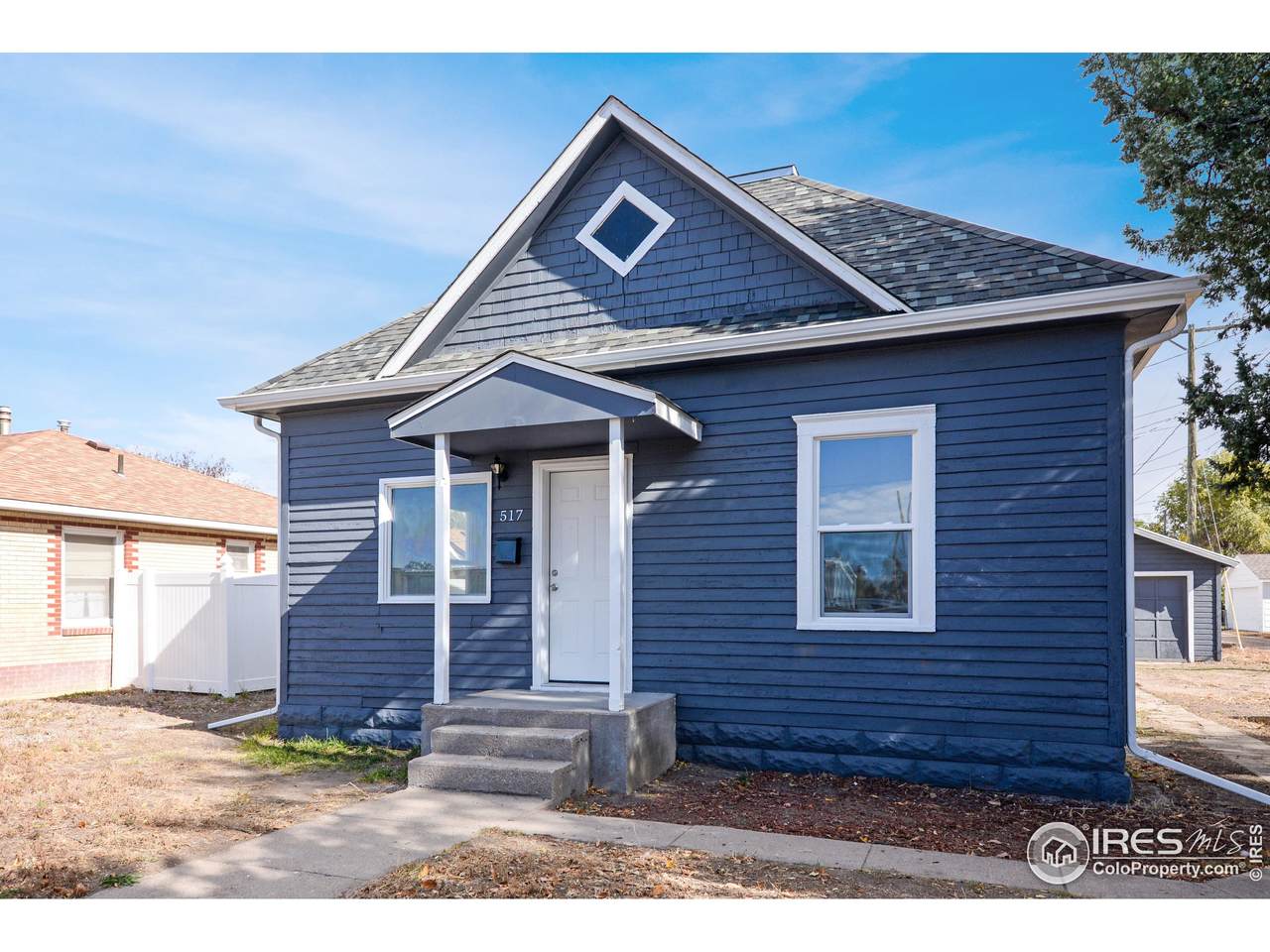 517 6th Ave - Photo 1