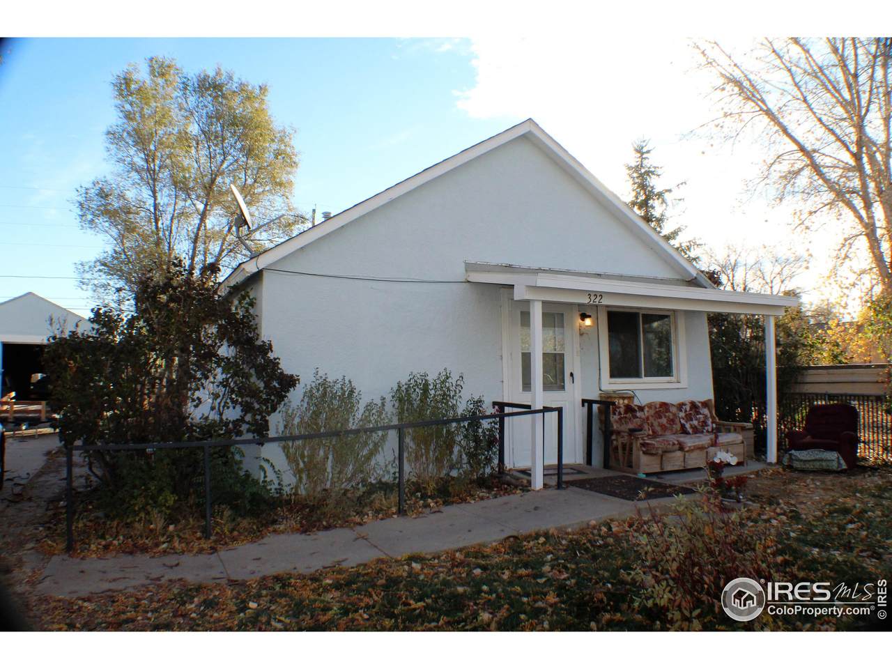 322 7th Ave - Photo 1
