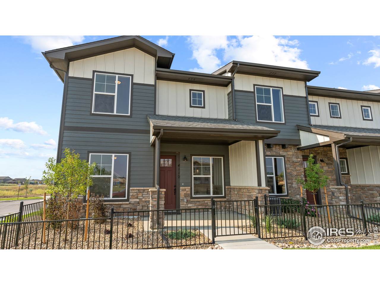 4192 Park Dr - Photo 1