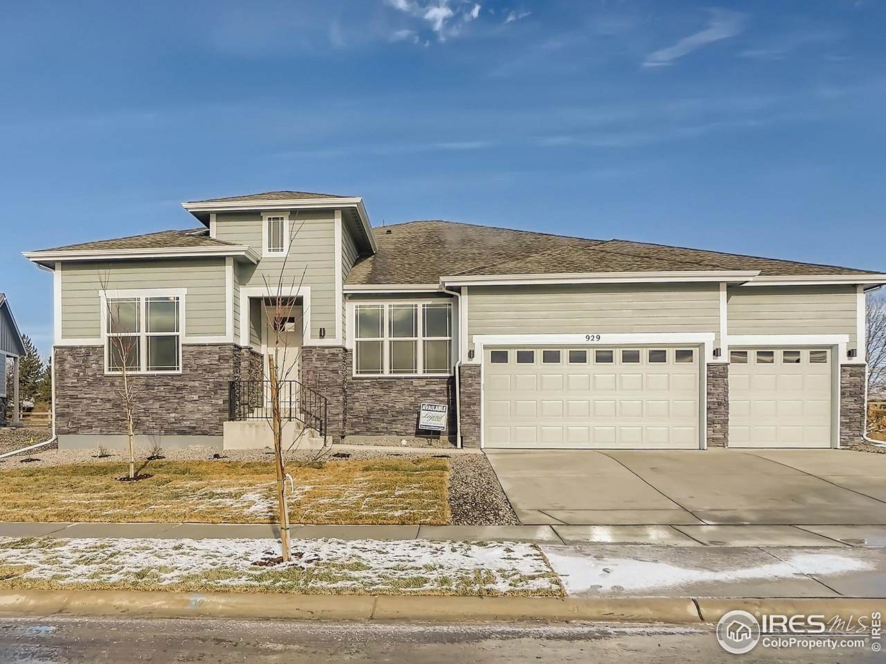 929 Monterra Ln - Photo 1