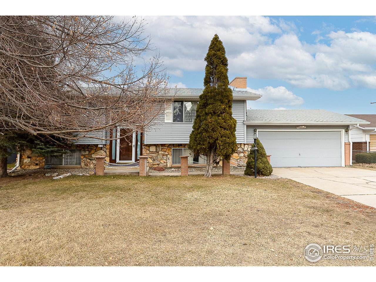 519 29th St - Photo 1