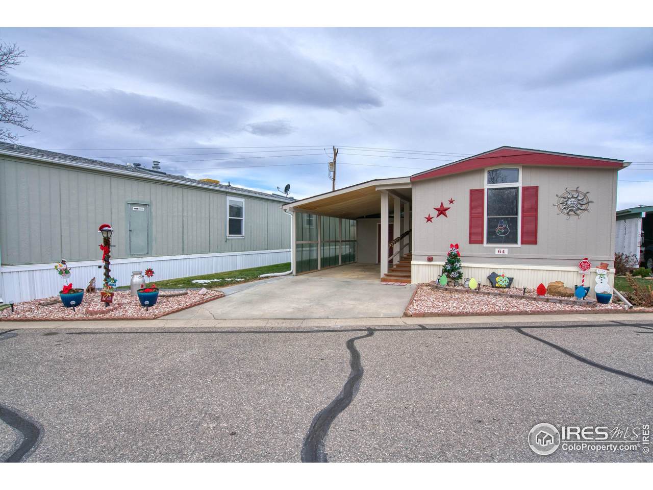 605 57th St - Photo 1