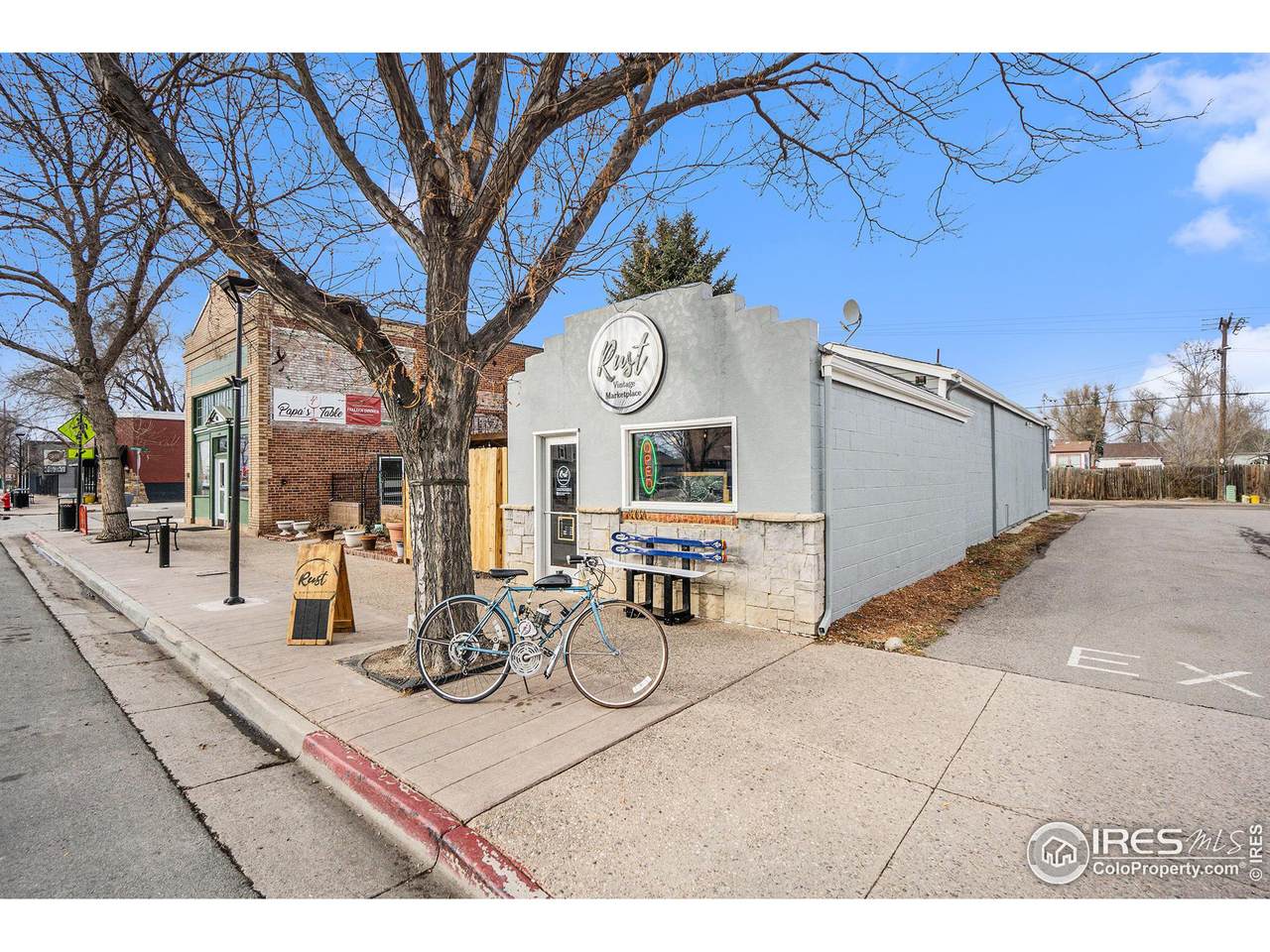 3734 Cleveland Ave - Photo 1