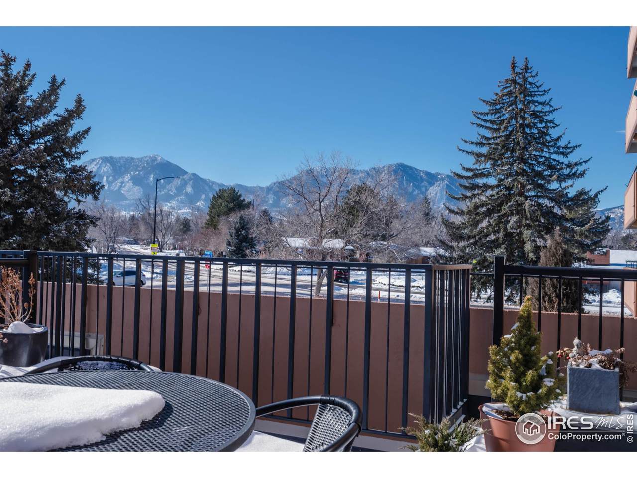 500 Mohawk Dr - Photo 1