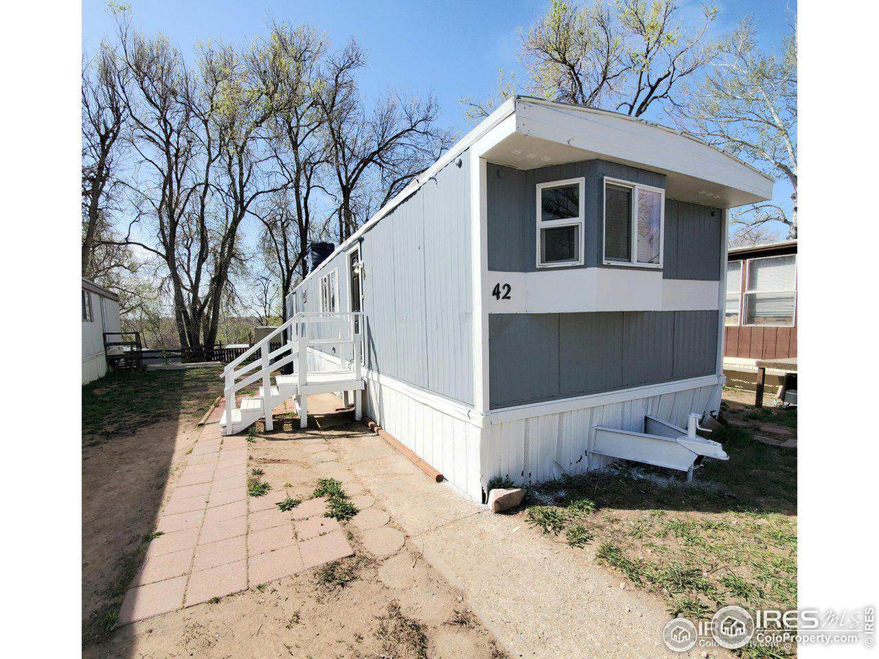 1212 Butte Rd - Photo 1
