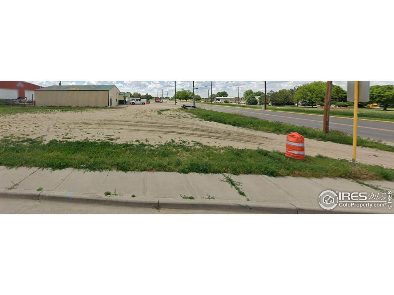  Daniels St - Photo 1