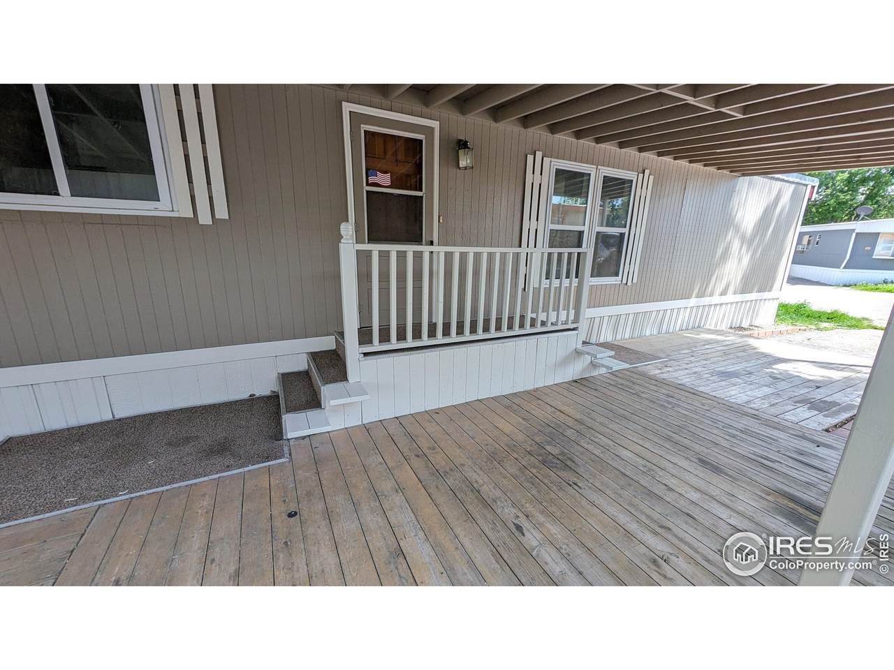 10910 Turner Blvd - Photo 1