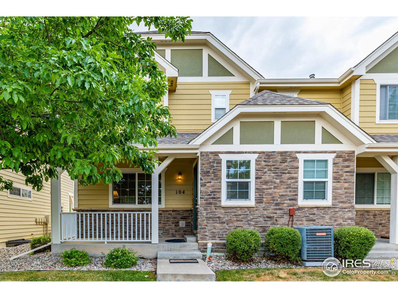 1015 Andrews Peak Dr - Photo 1