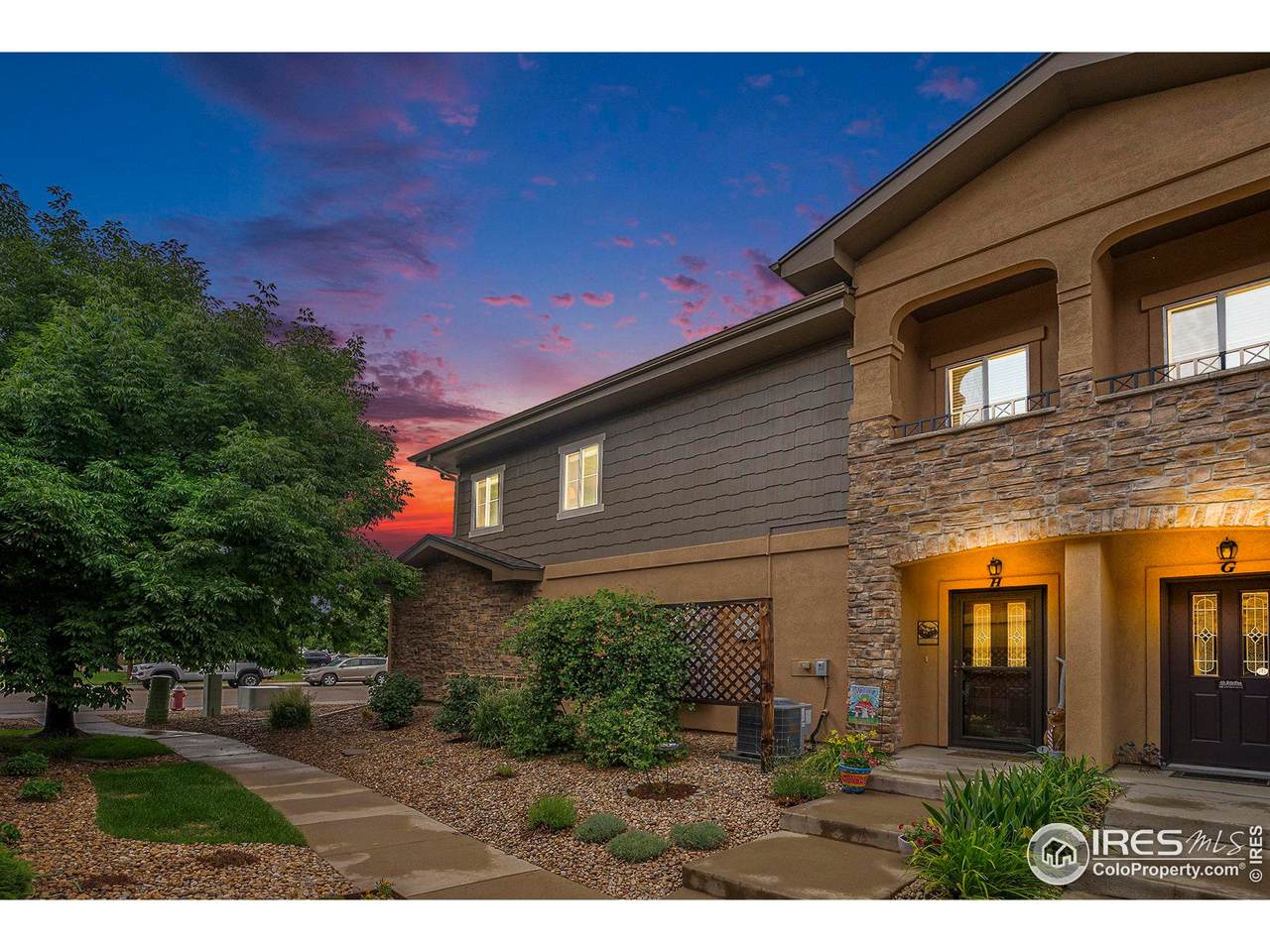 1138 Olympia Ave - Photo 1