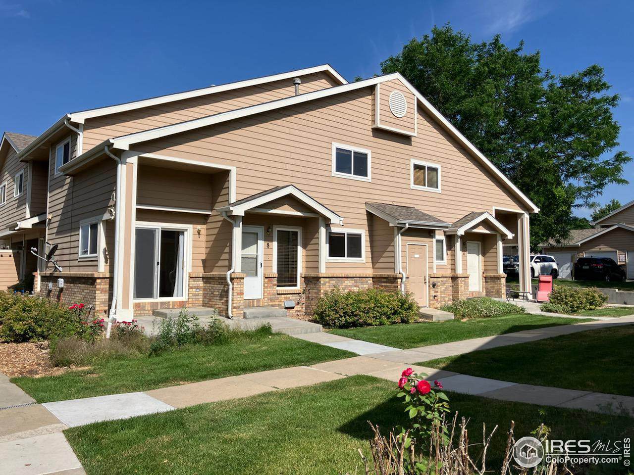 1601 Great Western Dr - Photo 1