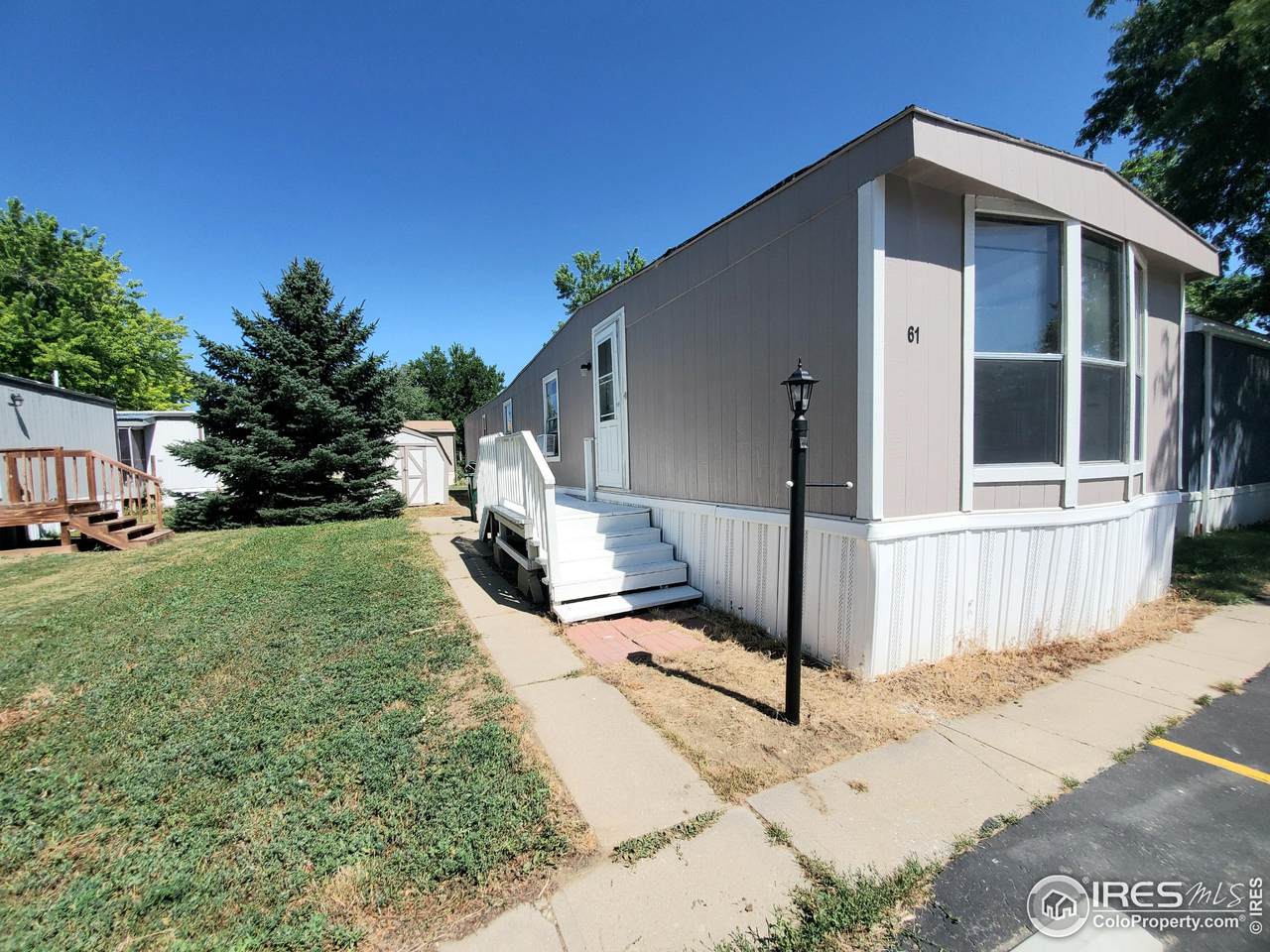 221 57th St - Photo 1