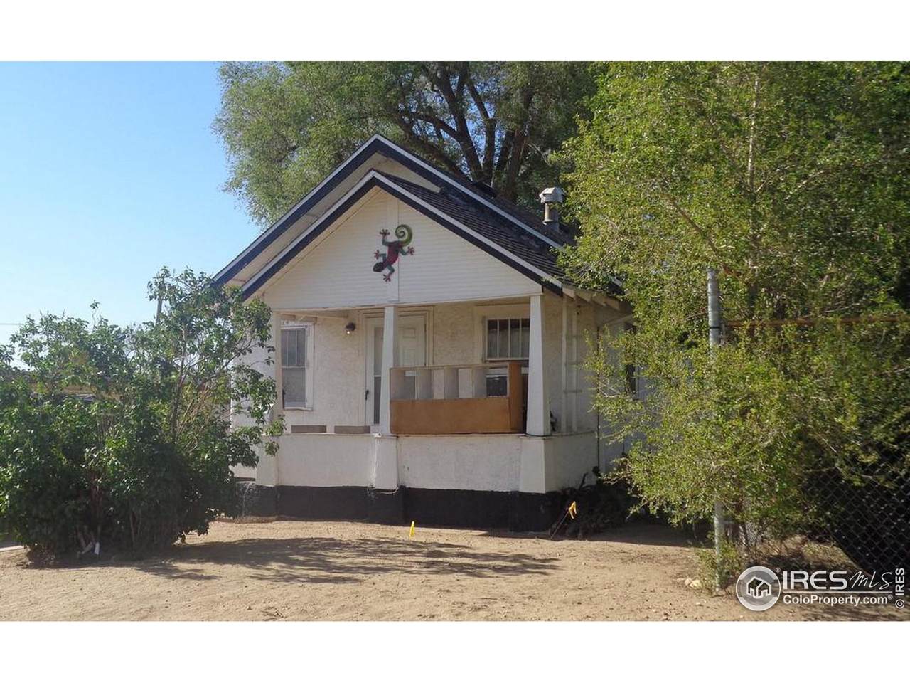 514 6th St - Photo 1