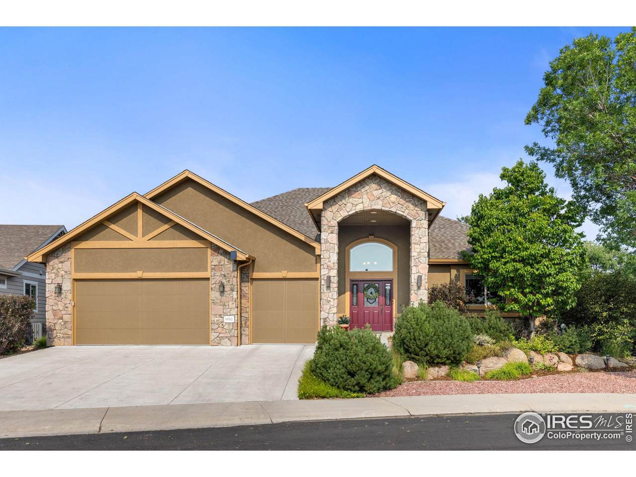 5083 Georgetown Dr - Photo 1