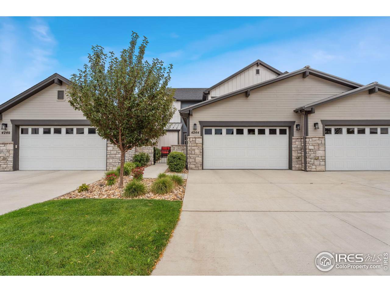 4244 Grand Park Dr - Photo 1
