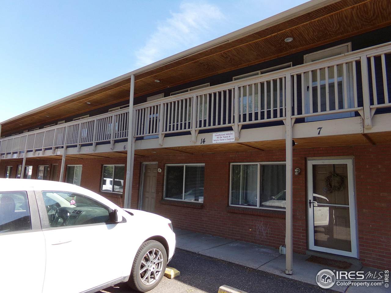 1143 Lamar St - Photo 1