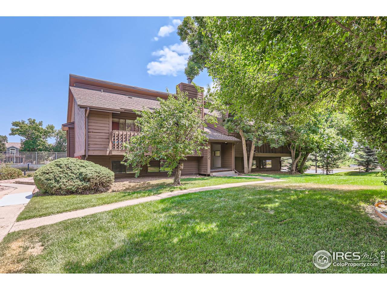 2630 Juniper Ave - Photo 1