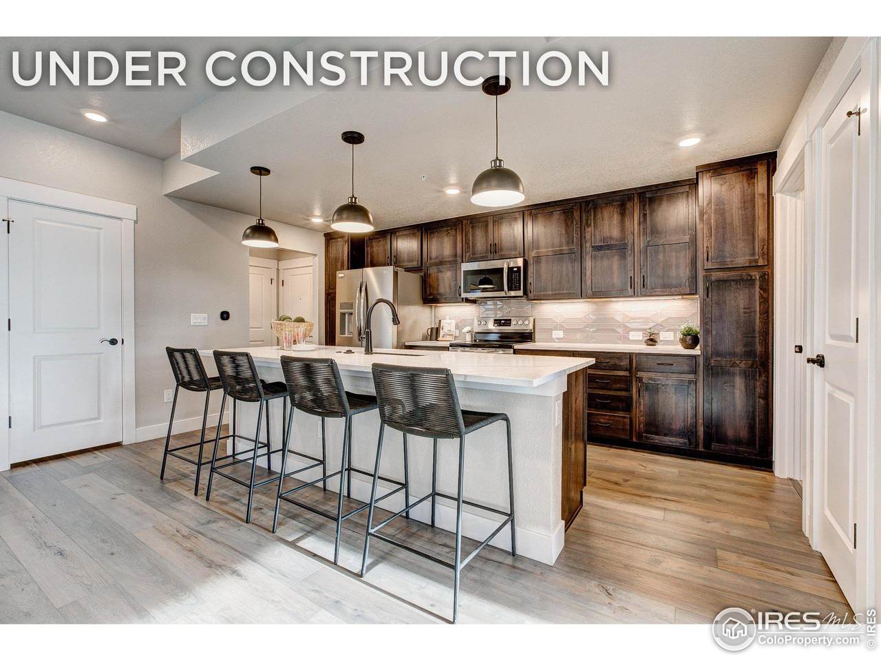 968 Birdwhistle Ln - Photo 1