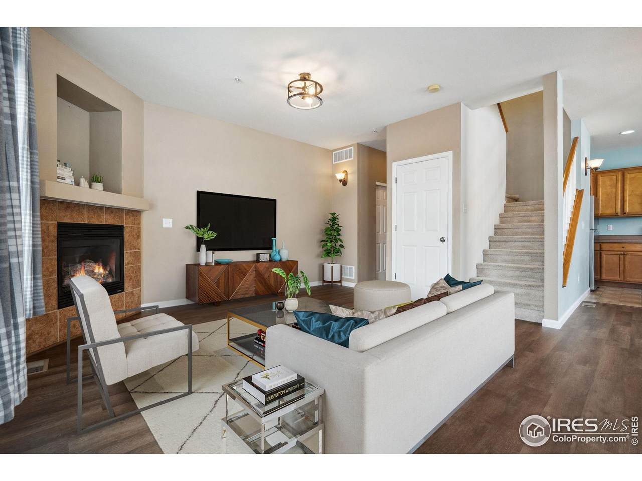 230 Carina Cir - Photo 1