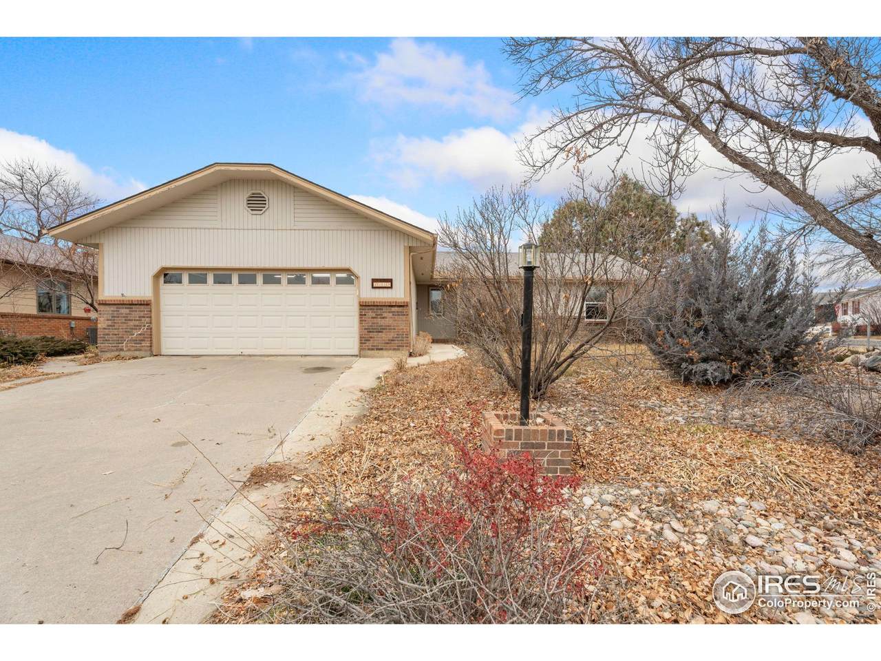 2139 Kennedy Ave - Photo 1