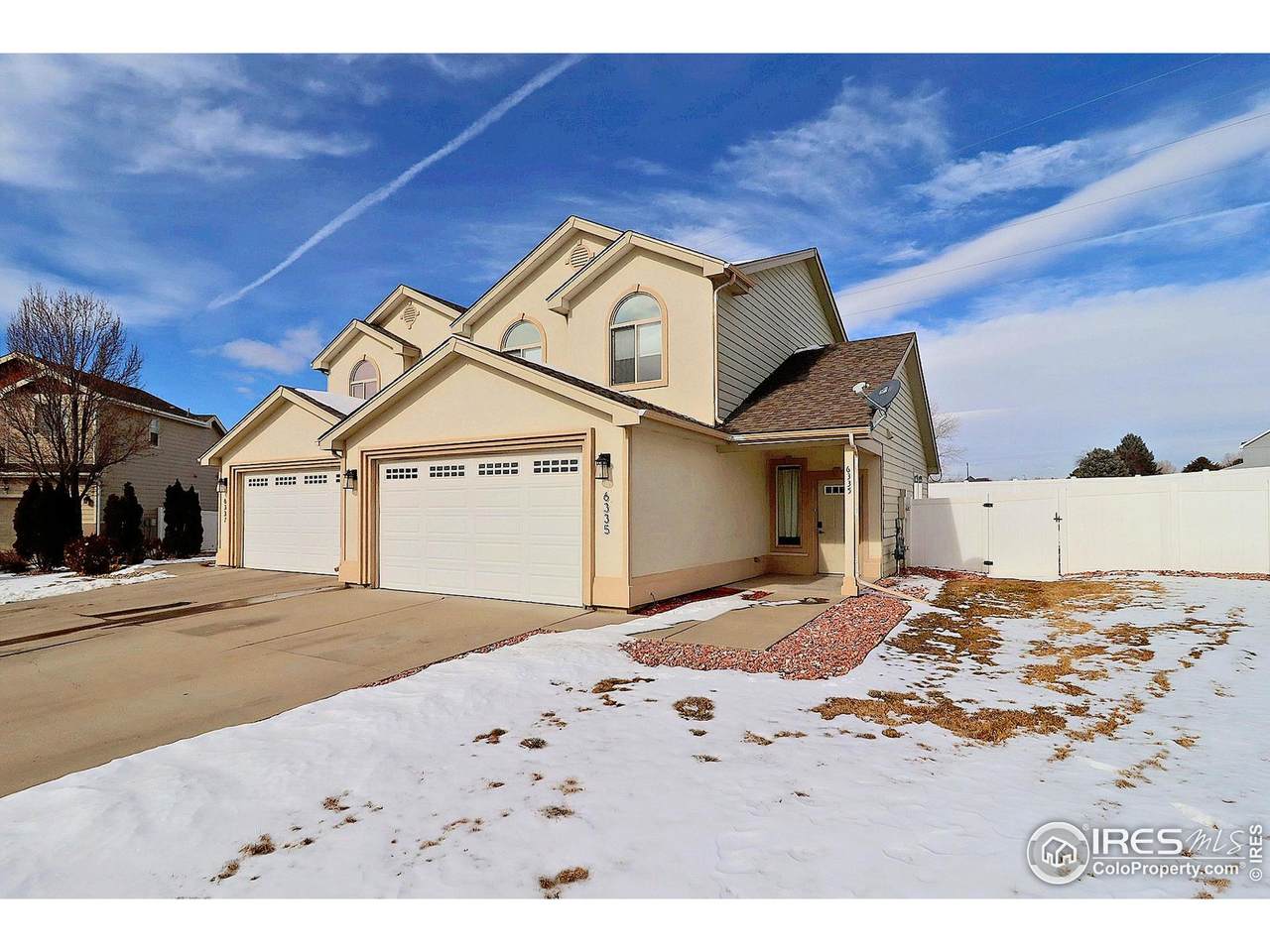 6335 Burgundy St - Photo 1