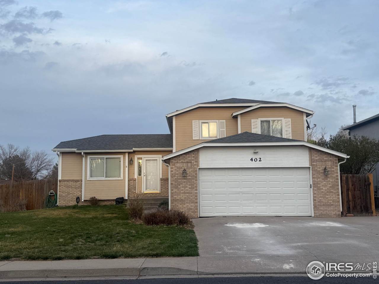 402 Gayle St - Photo 1