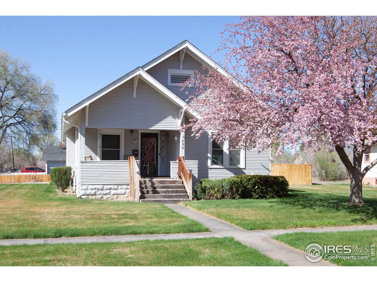 230 Beattie St - Photo 1