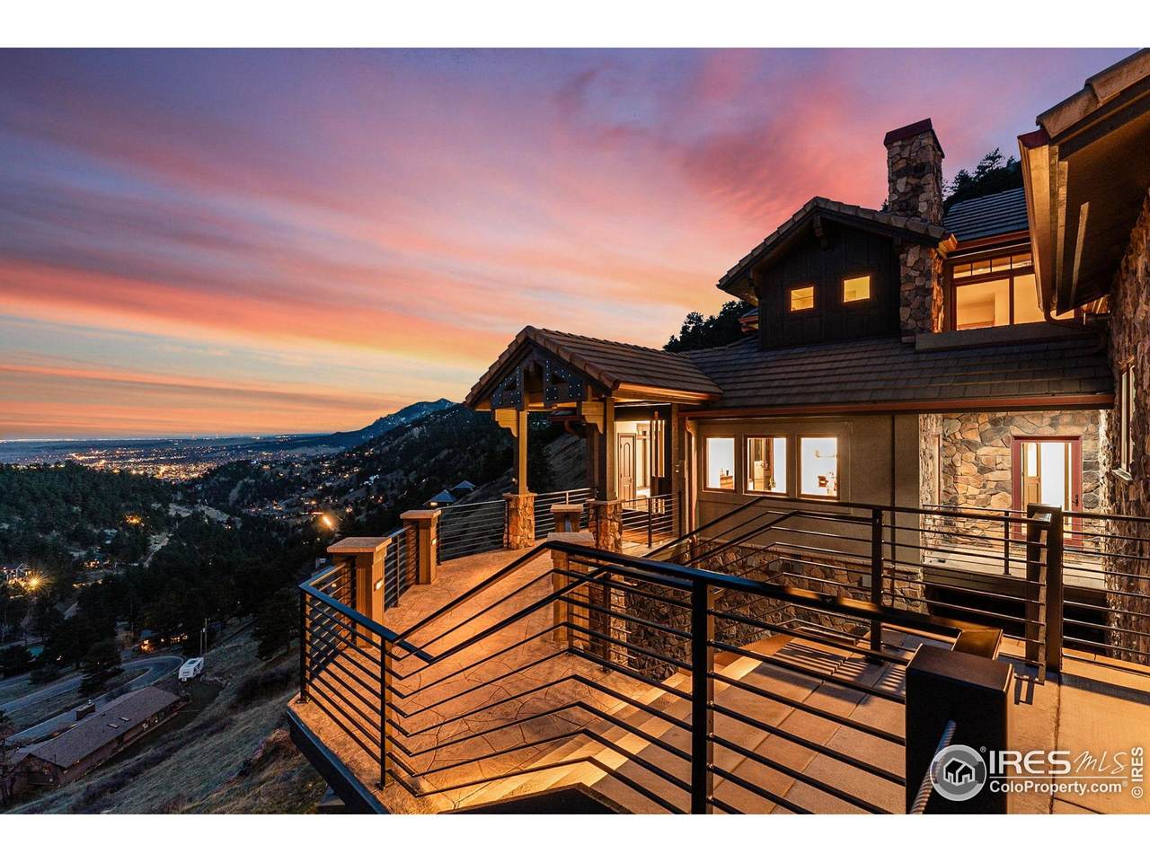 166 Valley View Way - Photo 1