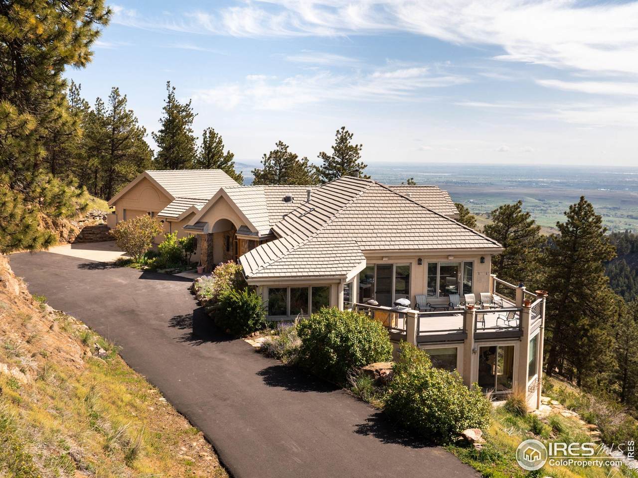 1426 Rembrandt Rd - Photo 1