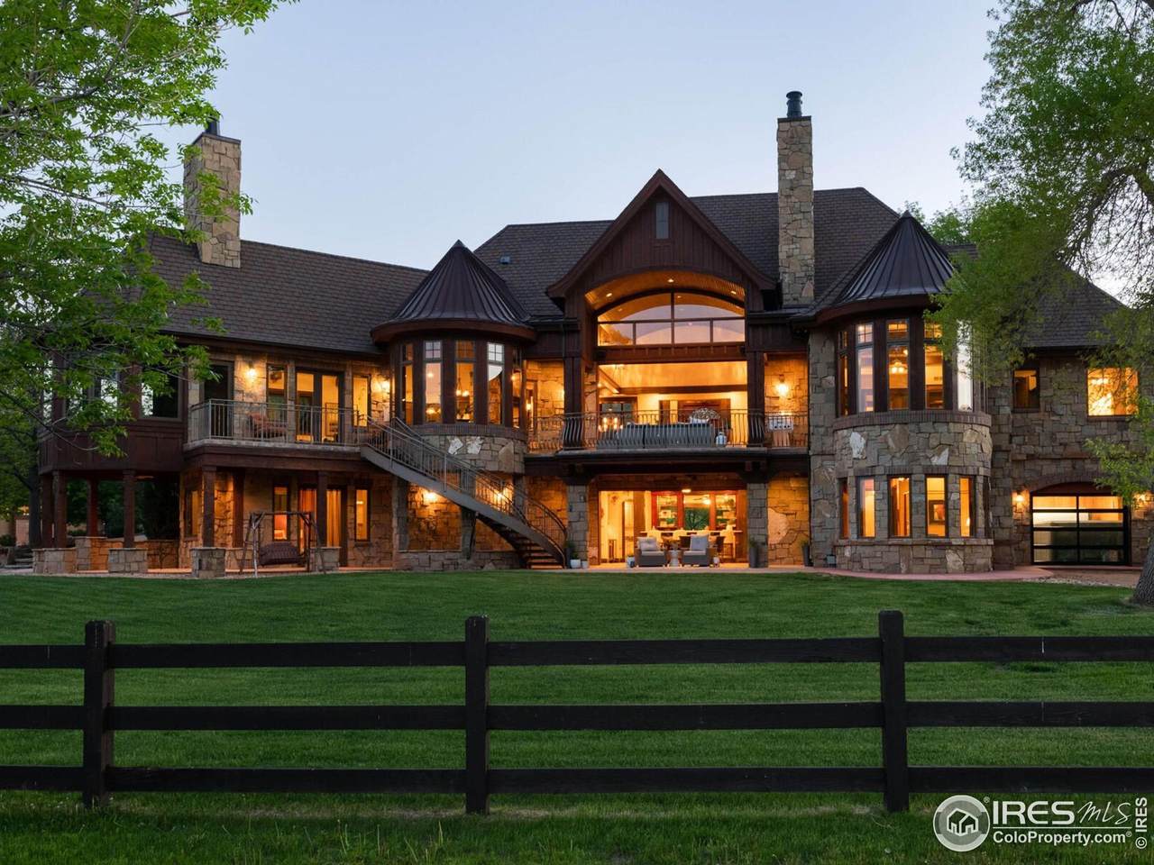 9840 Buckhorn Rd - Photo 1