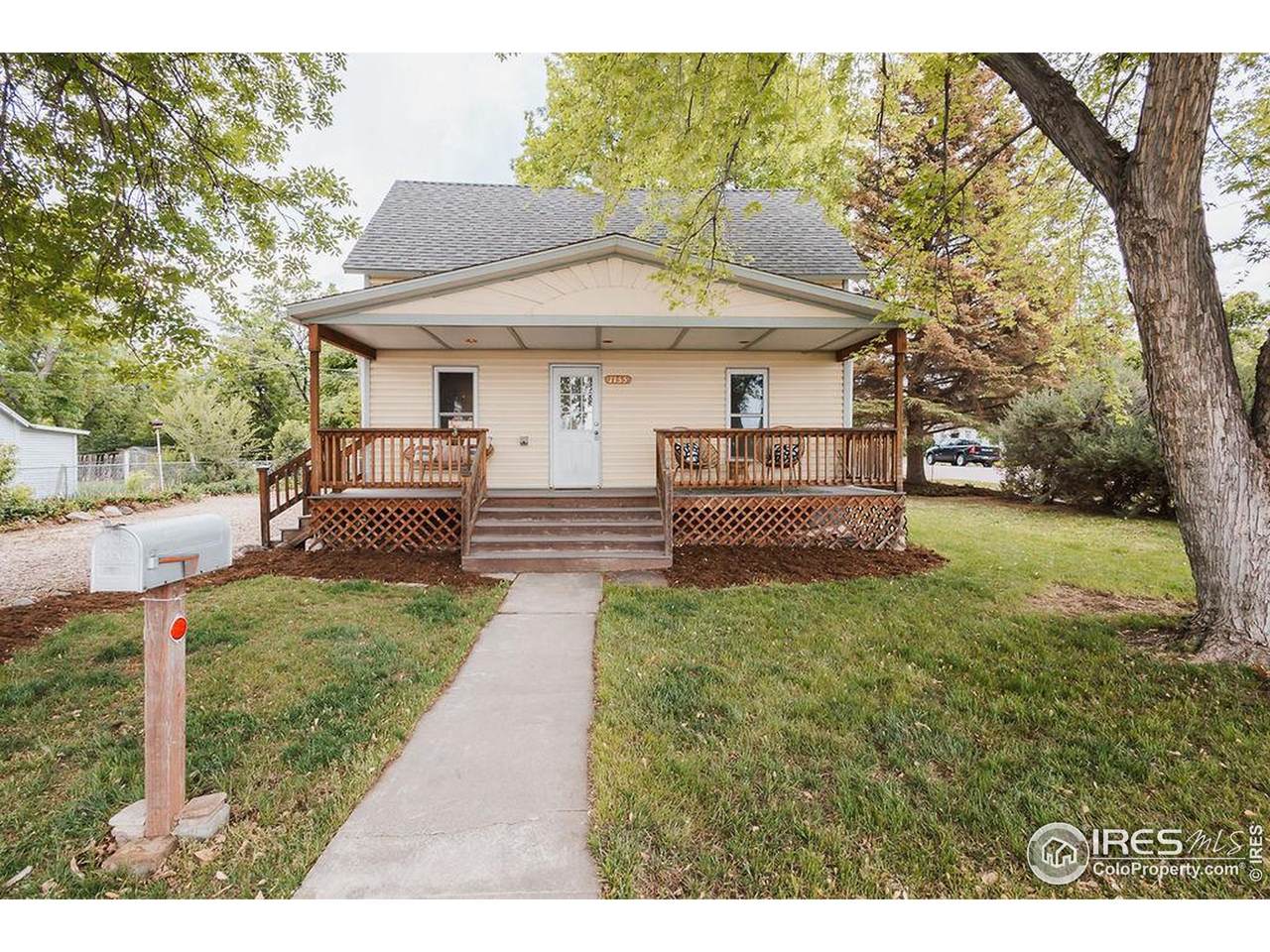 1155 Monroe Ave - Photo 1