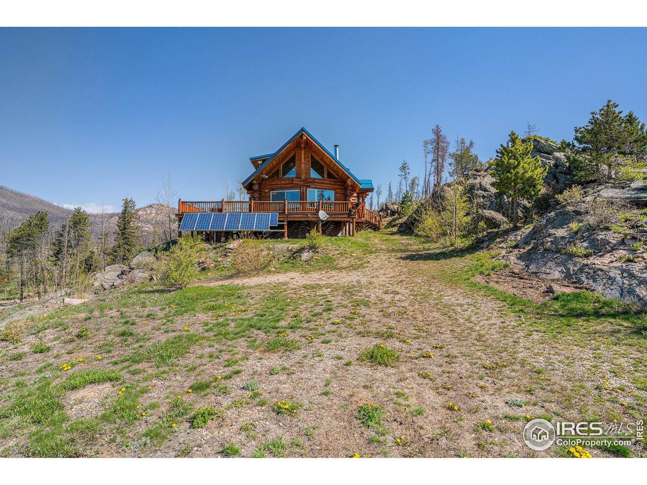 535 Meadows Dr - Photo 1