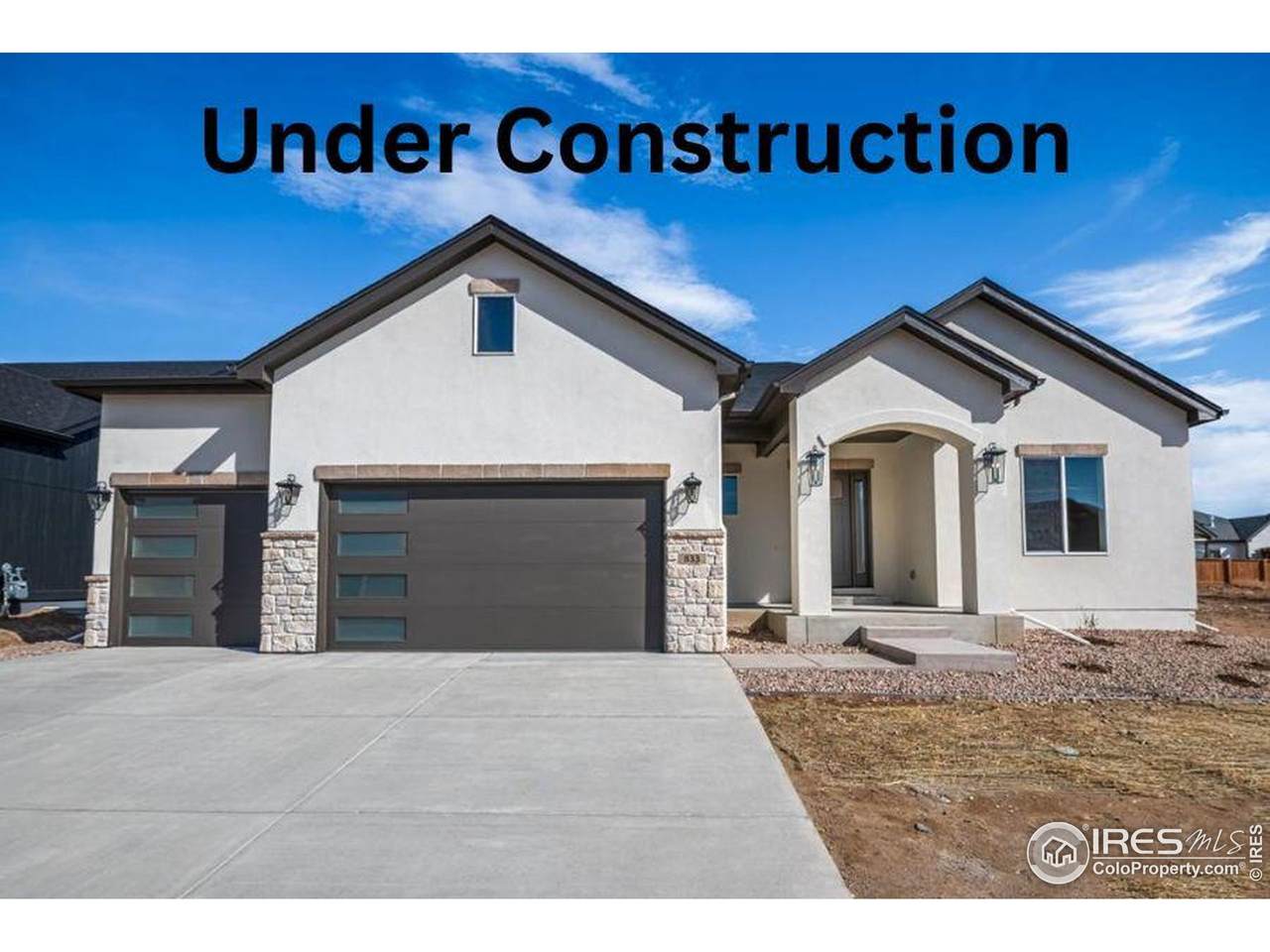 31 Snowcap Dr - Photo 1