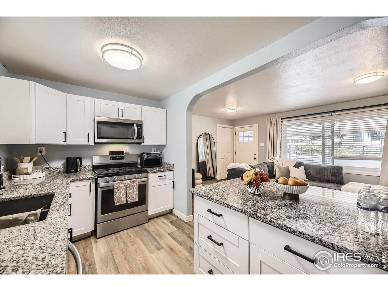3245 Walsh Pl - Photo 1