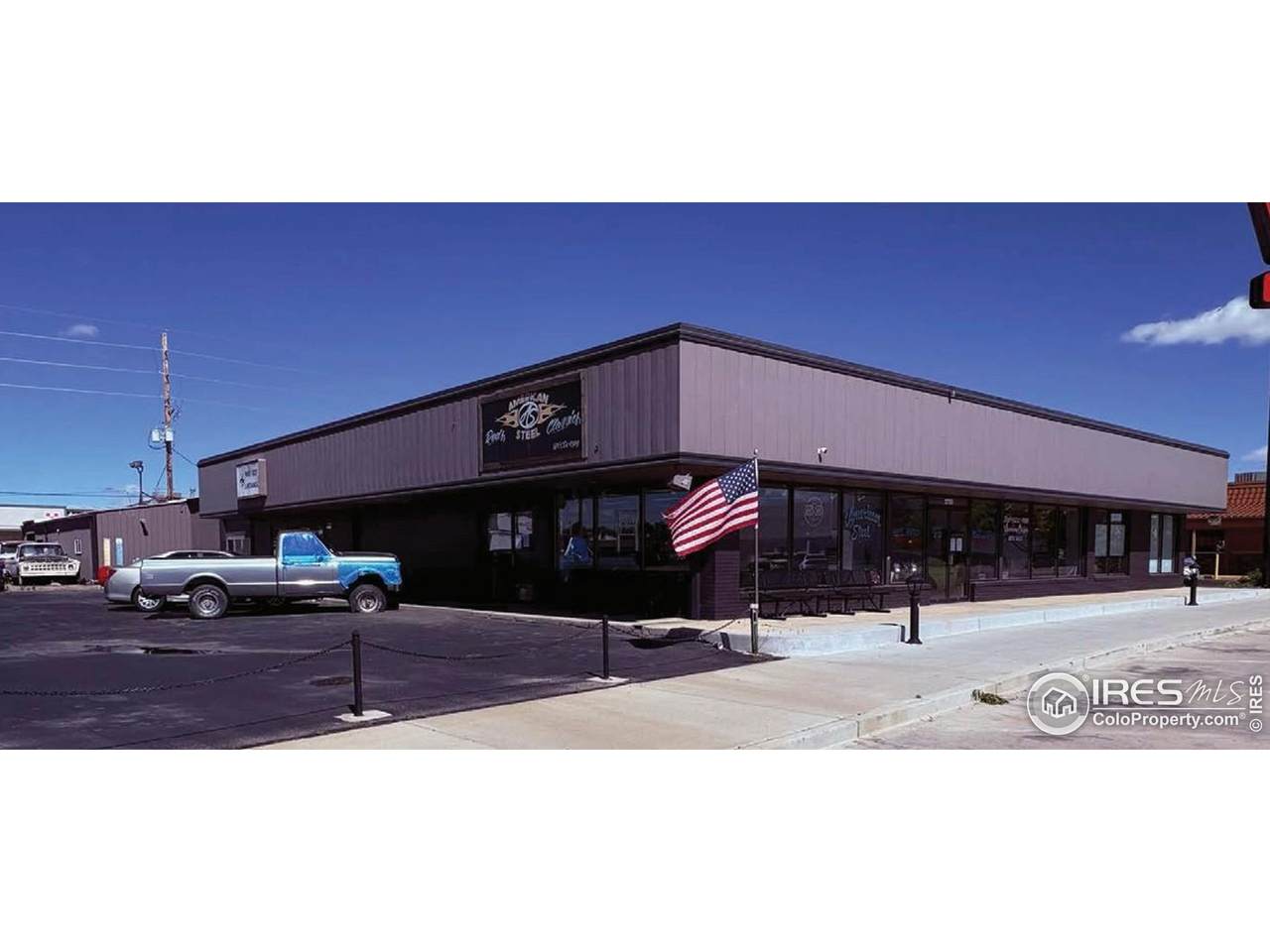 2733 8th Ave - Photo 1