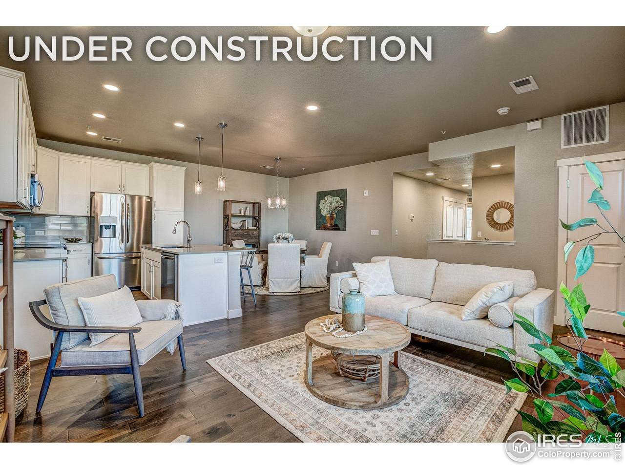 410 High Point Dr - Photo 1