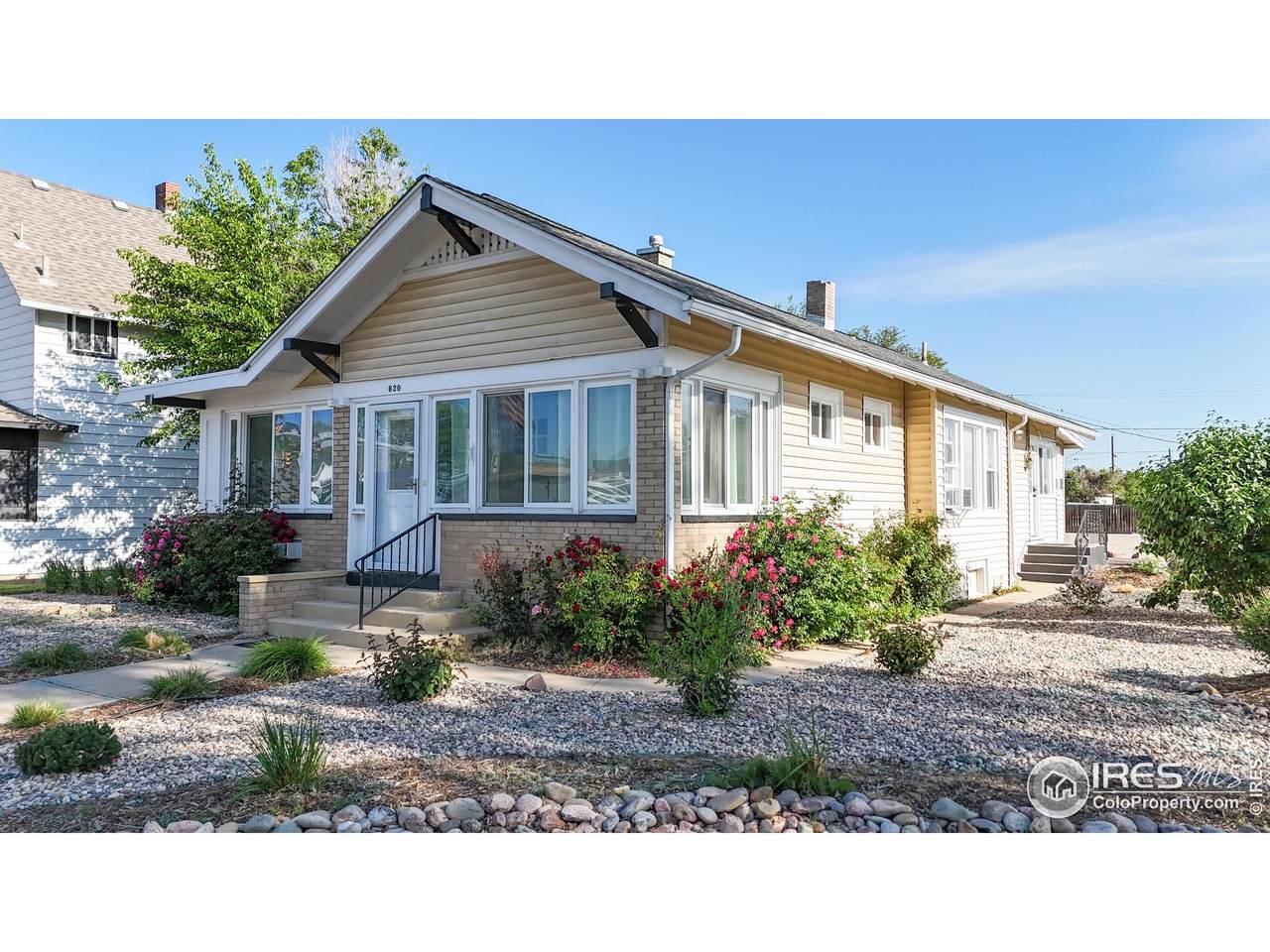 620 Main St - Photo 1