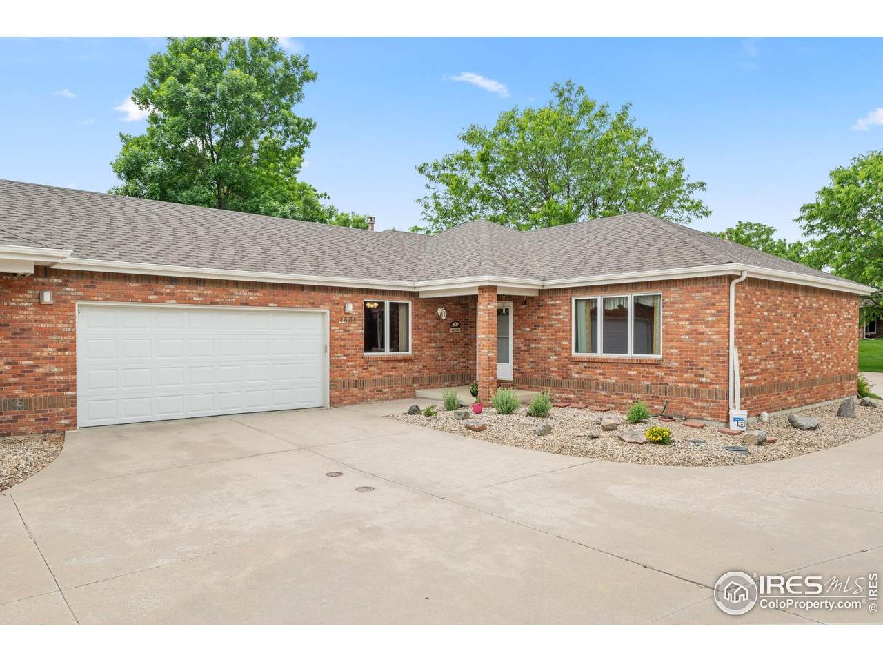 1601 44th Ave Ct - Photo 1