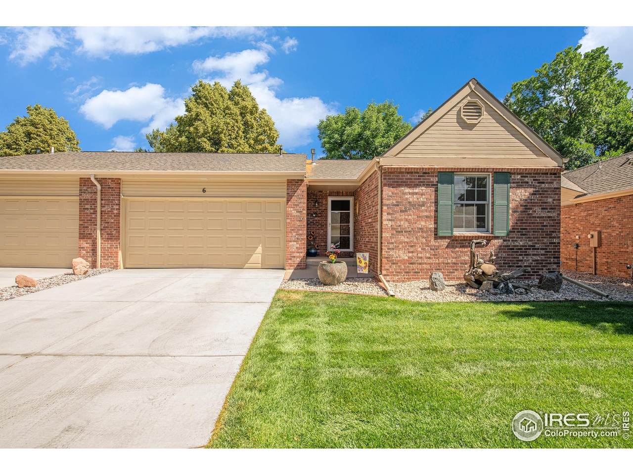 720 Arbor Ave - Photo 1